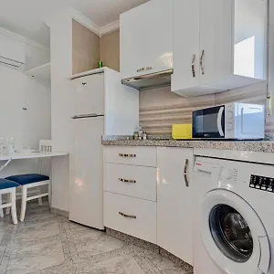 https://797-holiday-rentals-piso-en-puerto-marina-a-1-min-de-la-playa.es-andalucia.com